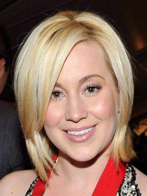 Kellie Pickler Kellie Shocked The World When She Chopped Off Her Long Blonde Locks But We Thi