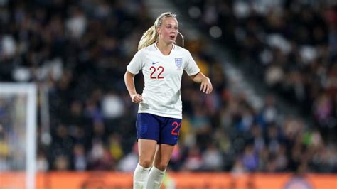 Arsenal star Beth Mead saves England with 15 minute hat-trick - Just ...