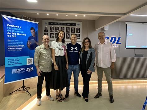 CDL Lajeado inaugura polo da Faculdade do Comércio RS e matrículas