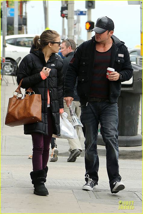 AnnaLynne McCord & Dominic Purcell: Coffee Strolling Couple!: Photo ...