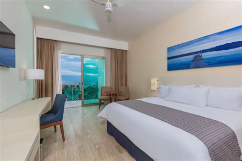 Krystal Vallarta in Puerto Vallarta: Find Hotel Reviews, Rooms, and ...