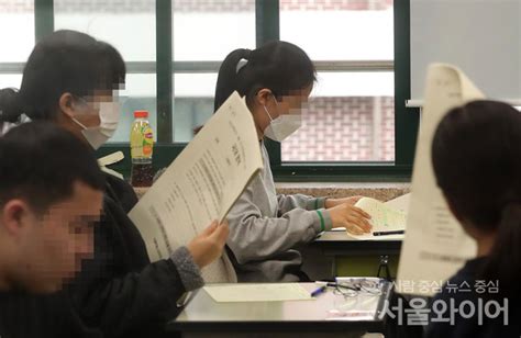 포토 올해 첫 고교 전국연합학력평가 실시