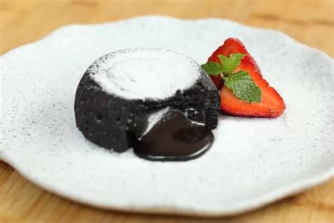 Anak Kosan Wajib Tahu Resep Chocolate Lava Cake Lembut Dan Legit Ini