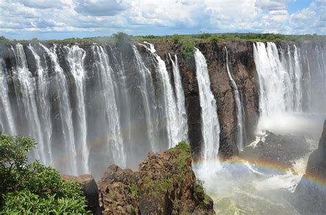 victoria falls. zambia/zimbabwe border, africa. | Victoria falls ...