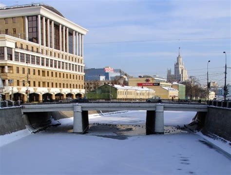 Чугунная ванна Roca Continental