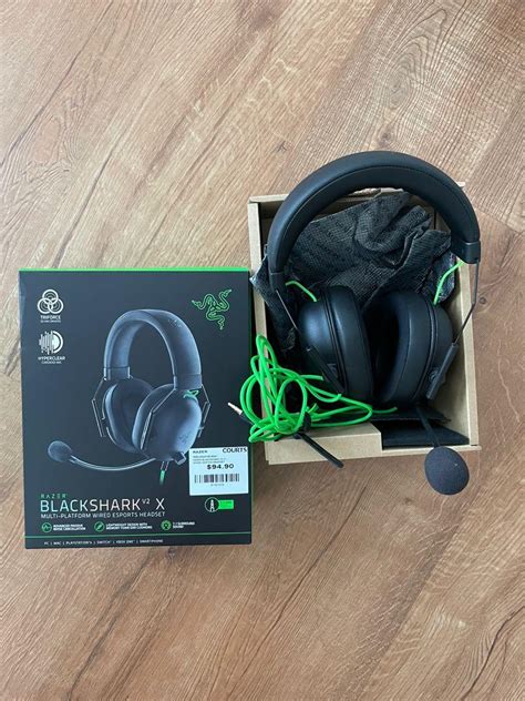 Razer Blackshark V2X, Audio, Headphones & Headsets on Carousell