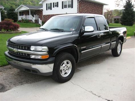 Buy Used 1999 Chevrolet Silverado 1500 Ls Extended Cab Pickup 3 Door 5 3l In Paden City West