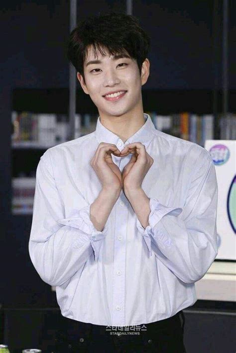 Kim Myung Joon💕 Wiki · Astro · Amino