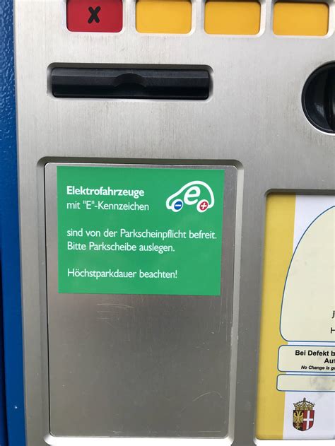 Mönchengladbach Ab Juli dürfen E Autos zwei Stunden kostenlos parken