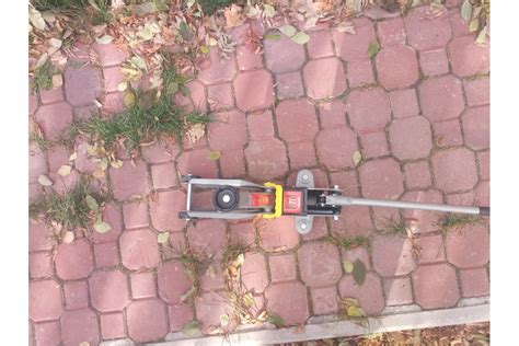 Гидравлический подкатной домкрат MATRIX MASTER 51028 - купить для ...