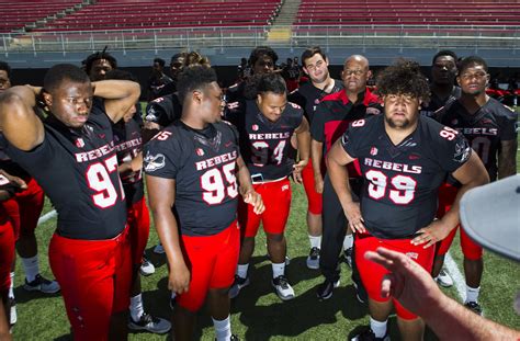 Schedule sets up for UNLV to contend for bowl game | UNLV Football ...