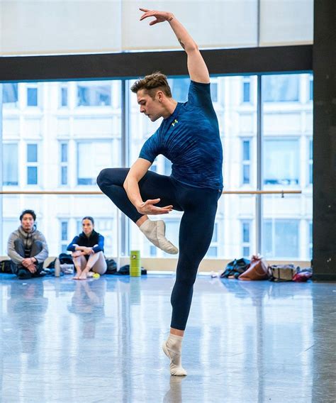 Greig Matthews Absolutely Breathtaking 💓💓💓 Male Ballet Dancers