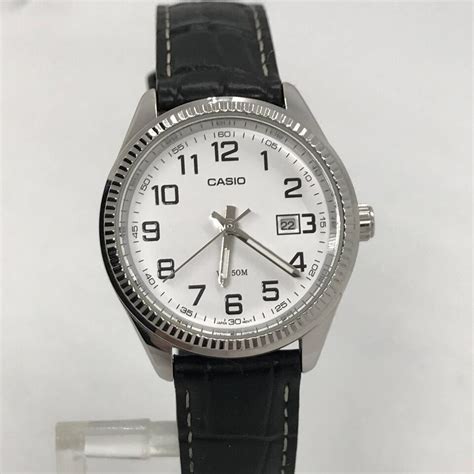 Casio LTP-1302P ladies quartz watch mod 3363 white readable dial date ...