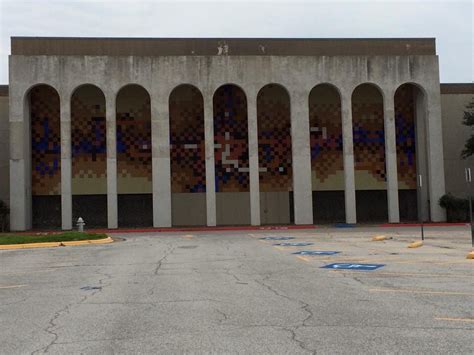 The Old Sanger Harris Department Store At The Now Defunct Six Flags