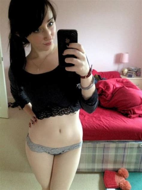 No Pants Selfie Porn Pic