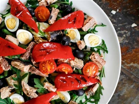 Ensalada De Pimientos Rojos Y At N La Receta Perfecta Para Una Comida