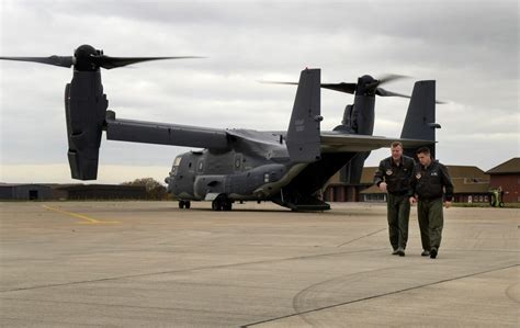 Usafe Afafrica Commander Visits Raf Mildenhall U S Air Forces In