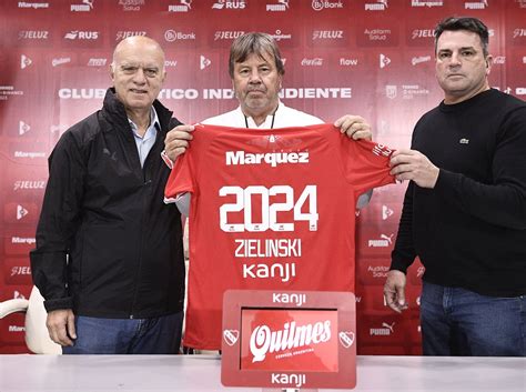 Zielinski Es Nuevo Dt De Independiente Es Fundamental Acomodar La Cabeza Para Salir Sol