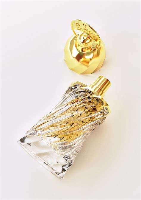 Highness Perfume :: Behance