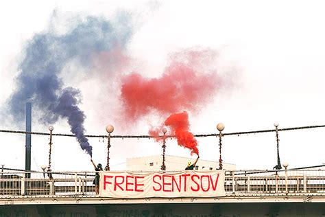 Members Of Russian Punk Band Pussy Riot Detained Heraldnet