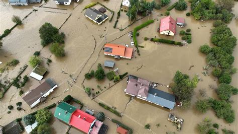 Acht Doden Door Noodweer In Midden En Oost Europa Hoger Dodental