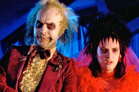 Brad Pitt Hidupkan Kembali Film Beetlejuice Bersama Michael Keaton