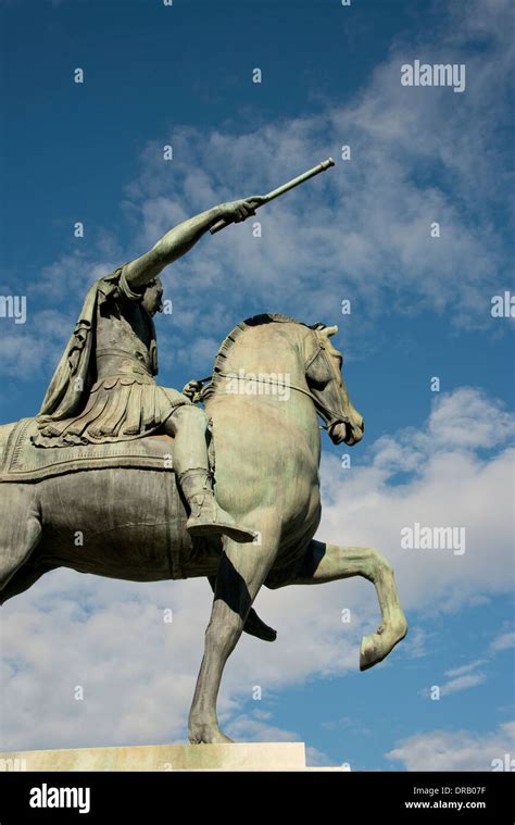 Statua Di Carlo Iii Di Borbone Immagini E Fotografie Stock Ad Alta