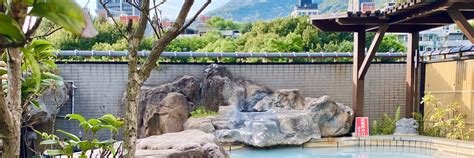Beitou Hot Spring Bath In Double Roombath Bath In Open Air Public Poolhot Spring Egg Boiling