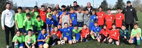 Vézeronce Curtin AS Vézeronce Huert football les U13 un groupe