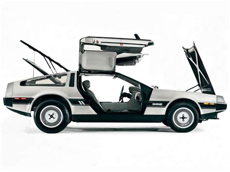 DeLorean DMC-12 - The Essential DMC Buying Guide