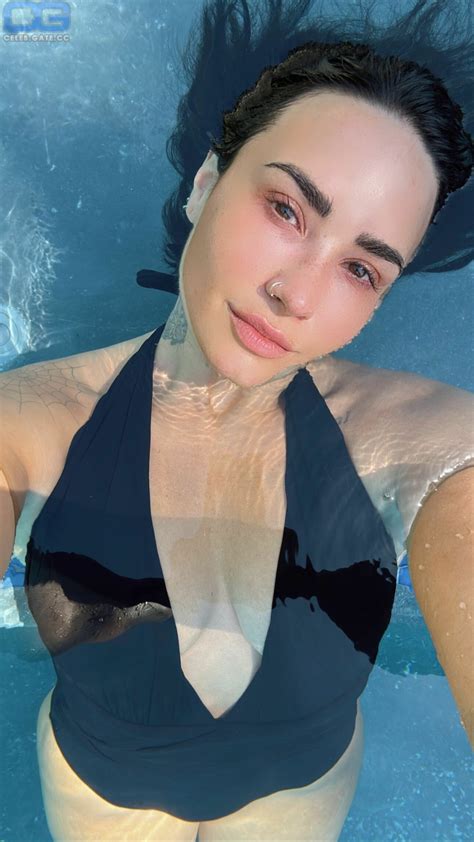 Demi Lovato Nude Pictures Onlyfans Leaks Playboy Photos Sex Scene Uncensored