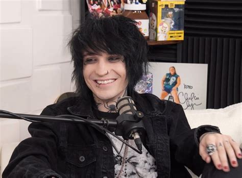 Johnnie Guilbert In Johnnie Guilbert Hot Emo Guys Cute Emo Guys