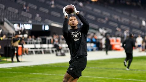 Giants Trade For Raiders Tight End Darren Waller