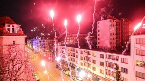 Berlin Gr Ter Polizeieinsatz An Silvester Seit Jahrzehnten Stern De