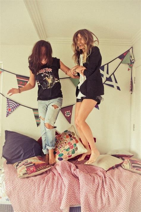 37 Impossibly Fun Best Friend Photography Ideas Best Friend