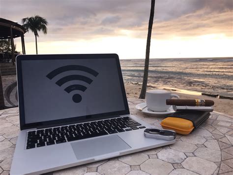 Wlan Hotspot Sicherheit Sicher Surfen In Hotel Flughafen Oder Caf