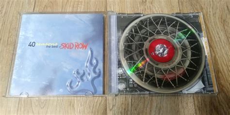 Skid Row - 40 Seasons: The Best of Skid Row CD Photo | Metal Kingdom