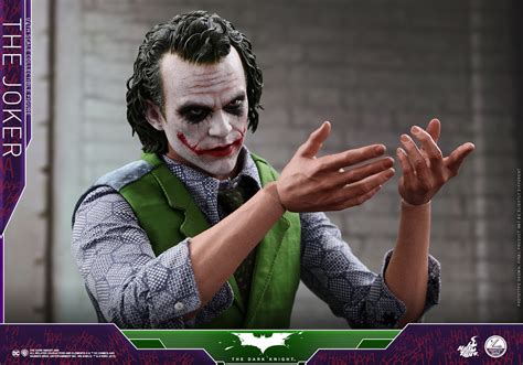 Hot Toys Qs The Dark Knight The Joker