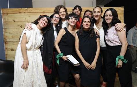 La Jornada En Un Conjuro Colectivo Nueve Artistas Presentaron El