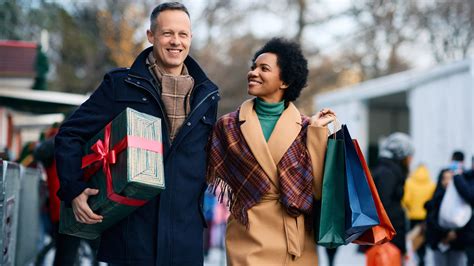 What Christmas Ts Are Most Popular In 2023 Holiday Shopping Trends