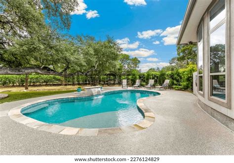 Luxury Home Swimming Pool Stock Photo 2276124829 | Shutterstock