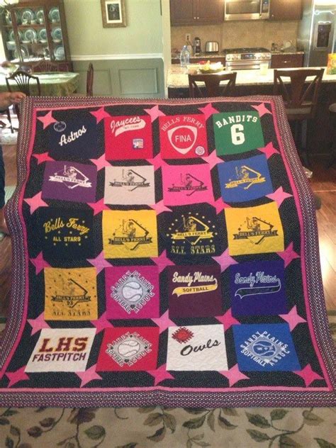 Pin By Corey Lanier On Quilts Jersey Quilt Sports Quilts Shirt Quilt