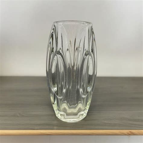 Se Produkter Som Liknar Vas Glasvas Vase Design P Tradera