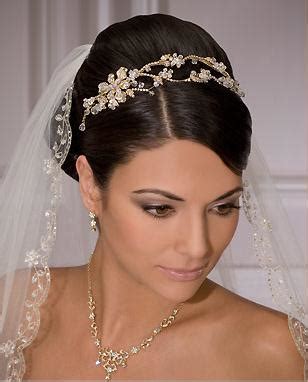 wedding tiaras and veils | Wedding Hairstyles With Veil