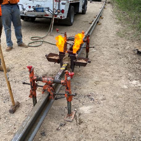 Railroad Tools And Solutions Inc Rail Alignment Lifting System