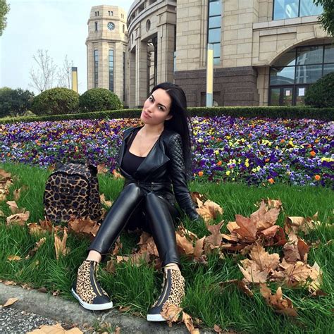 Brunette And Girl Image On Favim