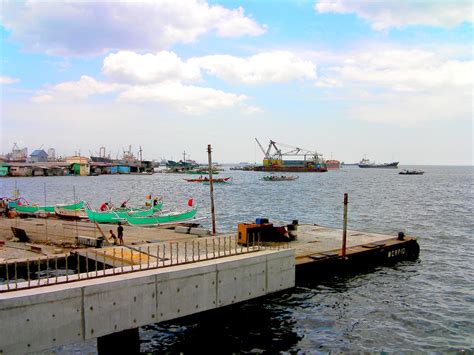 Barge MCRP 12 Navotas Bay Irvine Kinea Flickr