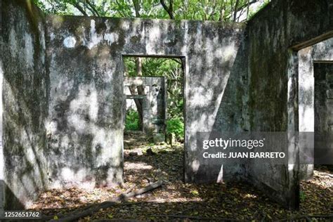 164 Armero Tragedy Photos & High Res Pictures - Getty Images