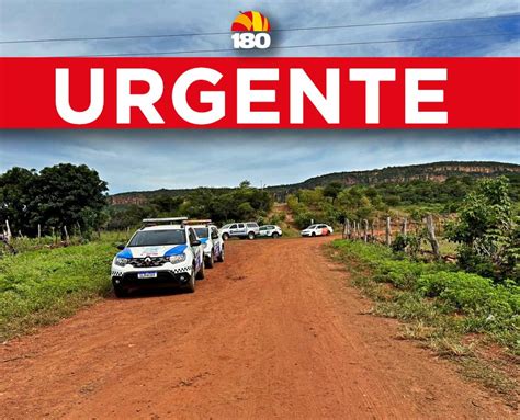 Suspeito de roubar veículos e trocar tiros a polícia morre após