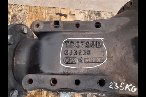 Valtra T213 RIGHT Rear Half Axle - Tractors Secondhand Parts
